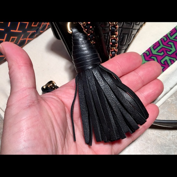 Tori Burch Black Quilted Leather Micro Crossbody - Picture 5 of 8